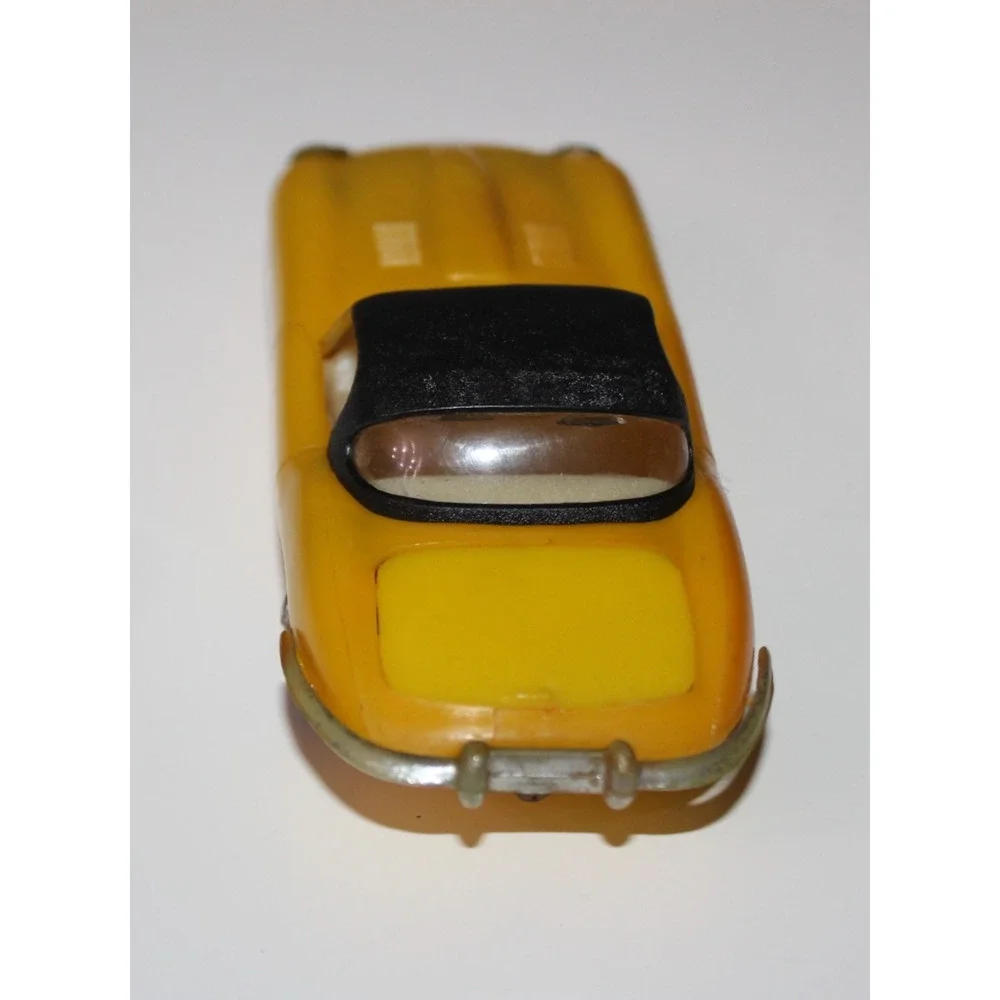 Zee Yellow Jaguar Convertible Plastic Vintage Toy Car Vehicle Model 2080